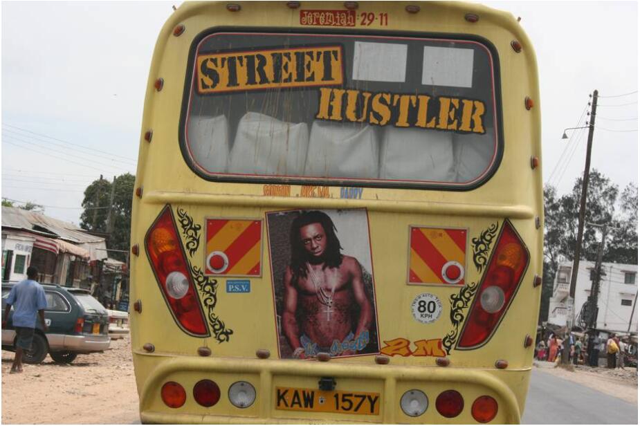 Rolling disco, unfortunately often with technical defects - a Matatu shared taxi