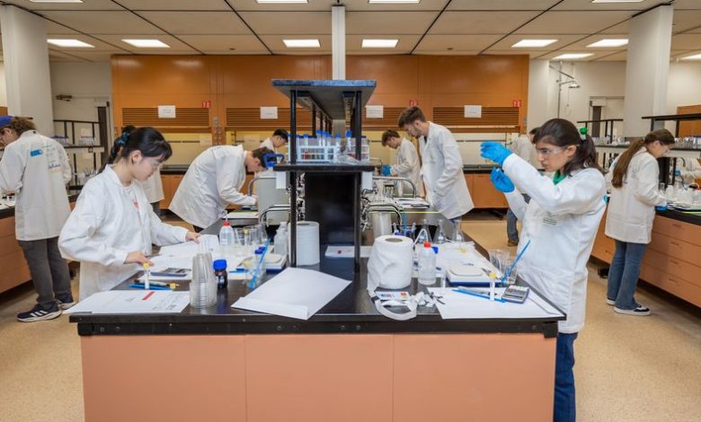 Top 90 Chemistry Schools